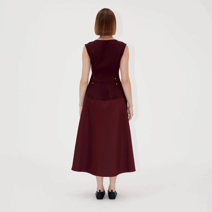 Sleeveless Boatneck Midi Dress