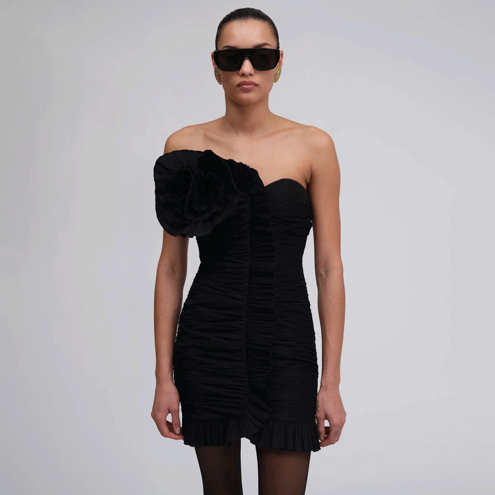 Daniel Dress
