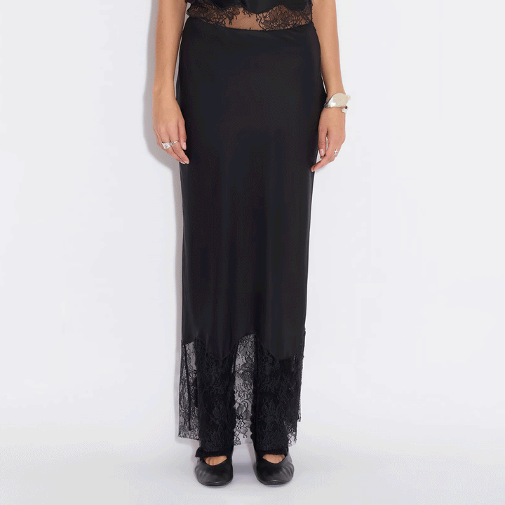 Leila Lace Skirt