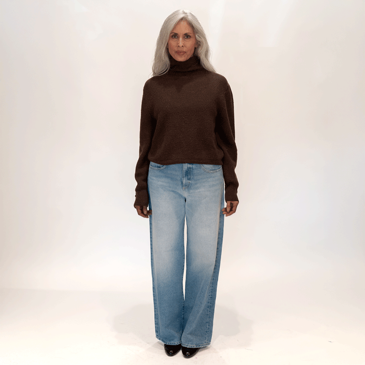 A5029 Cropped Turtleneck Sweater