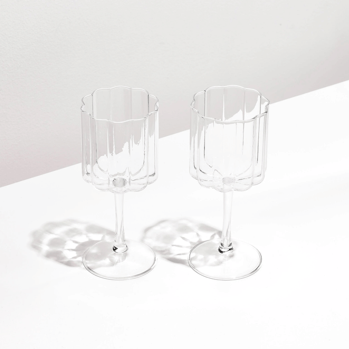 Wave Wine Glass