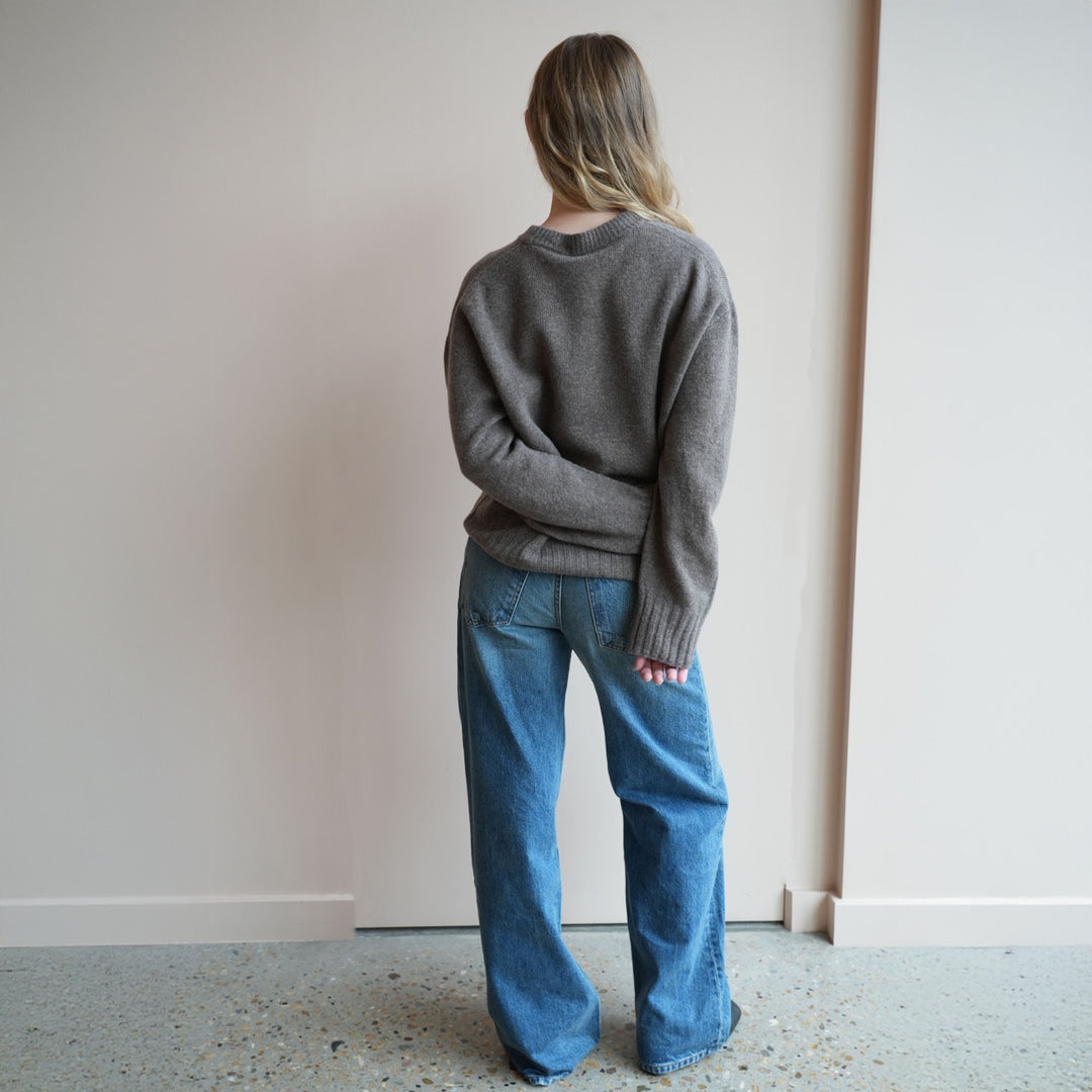 A6008 Crewneck Cropped Sweater