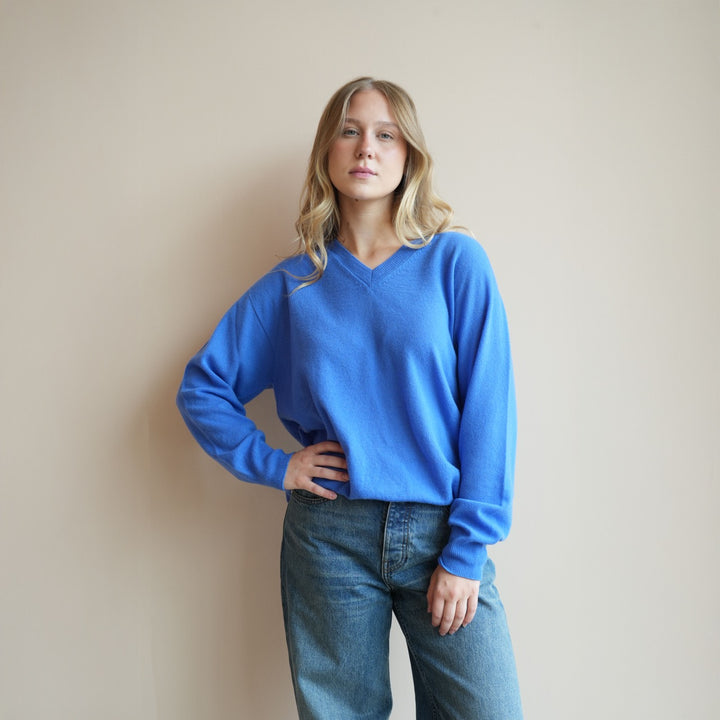 A6008 V-Neck Sweater