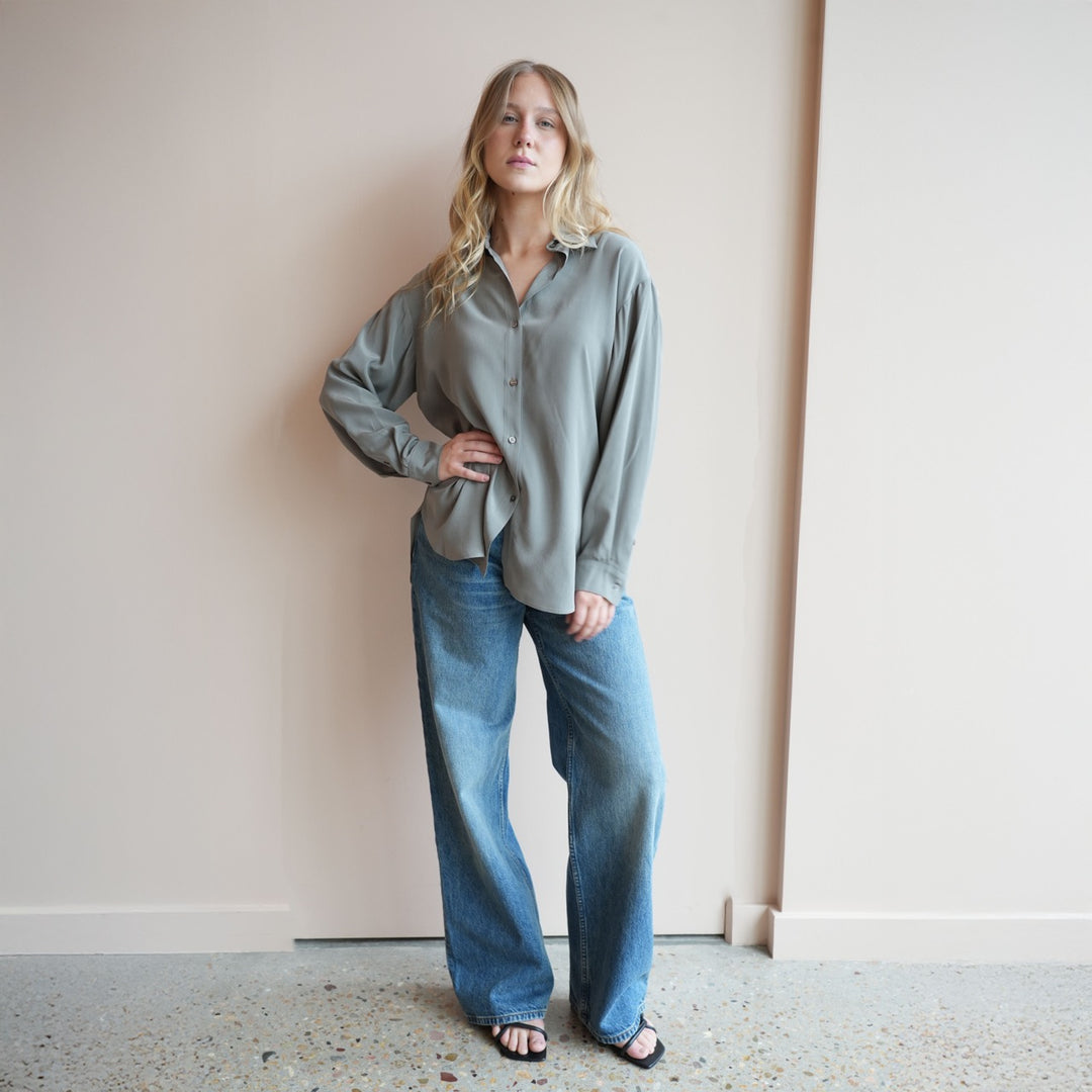 A6048 Button Down Shirt