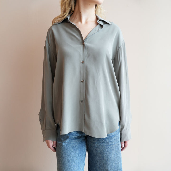 A6048 Button Down Shirt