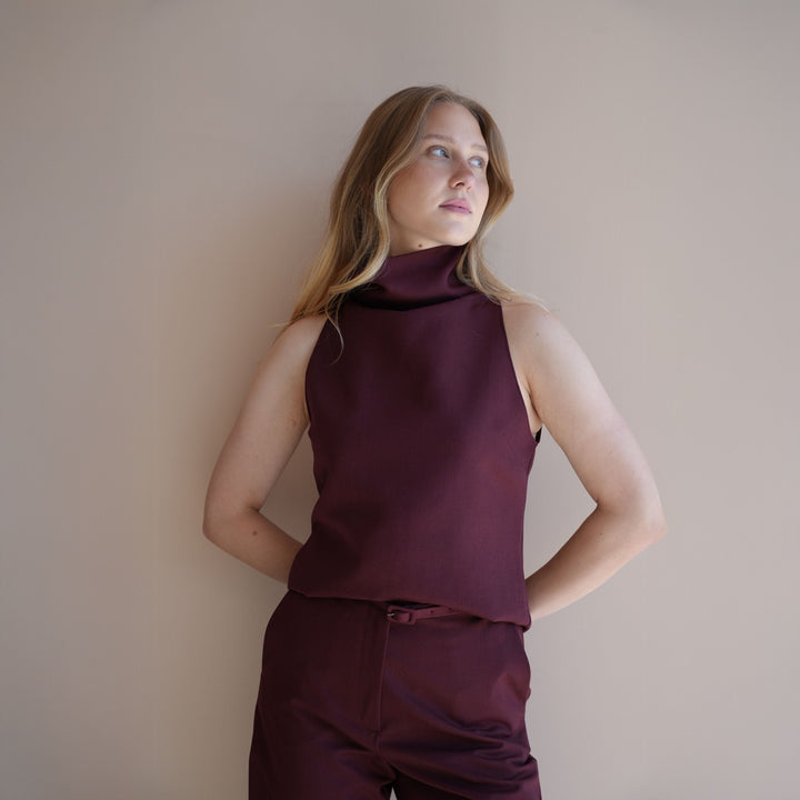 A6204 High Neck Top
