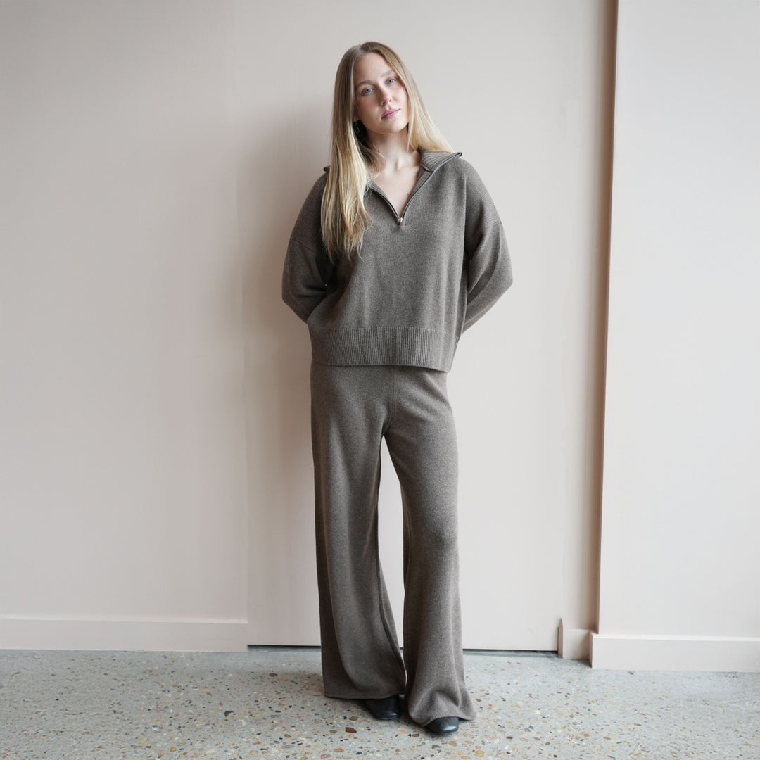 Adler Relaxed Pull-On