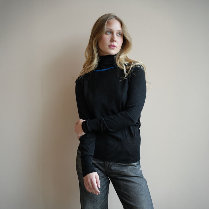 Amanda Turtleneck