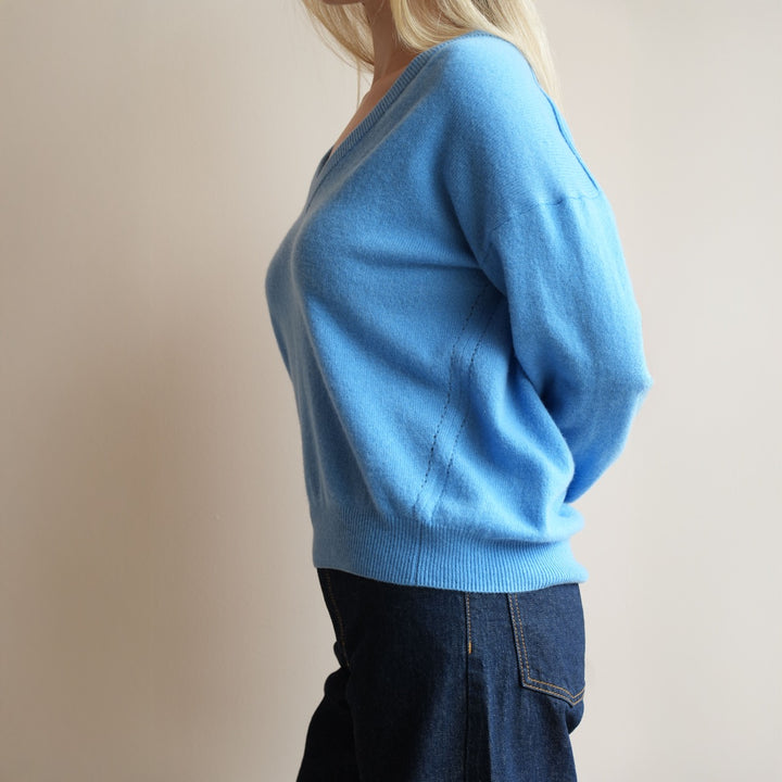 Kinsley V-Neck
