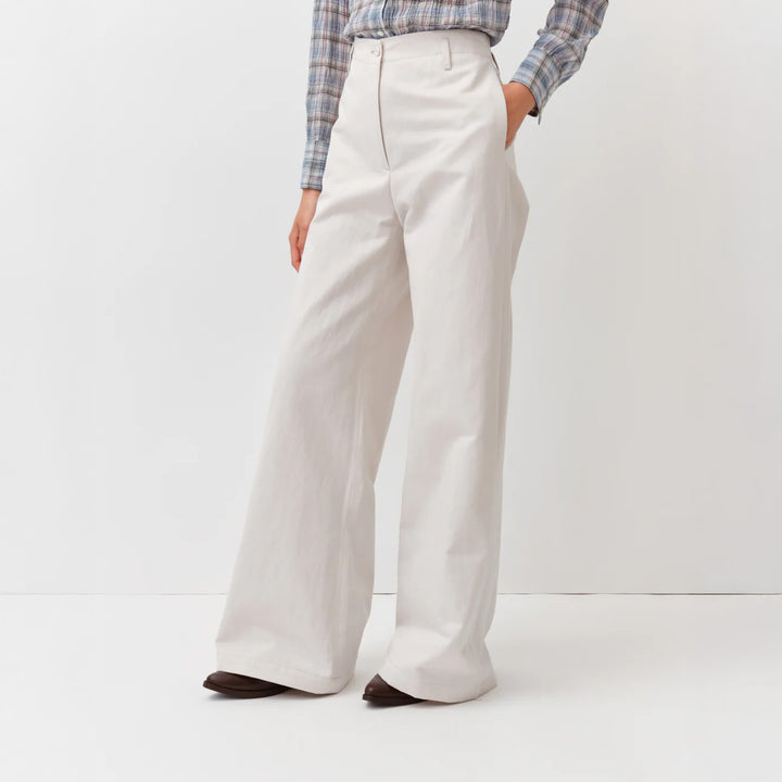 Pomeoto Trousers