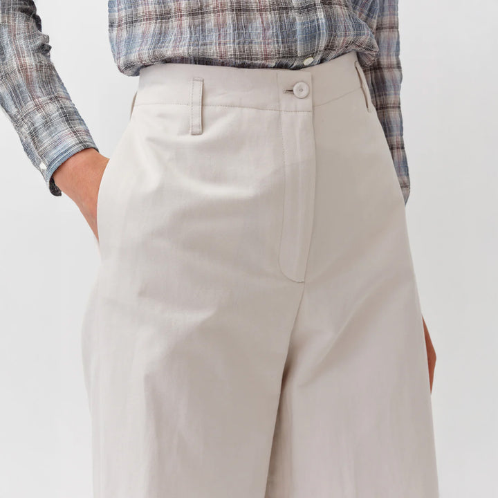 Pomeoto Trousers