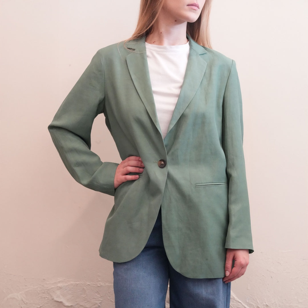 Voulio Jacket 8063
