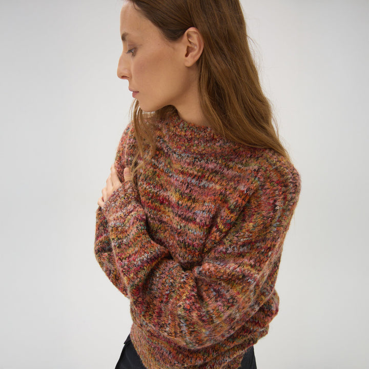 Wonder Flora Pullover