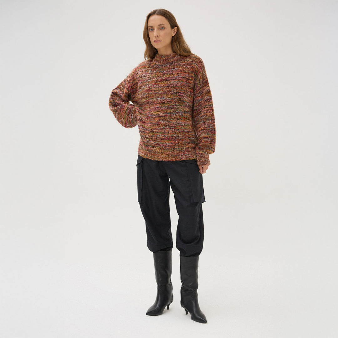 Wonder Flora Pullover